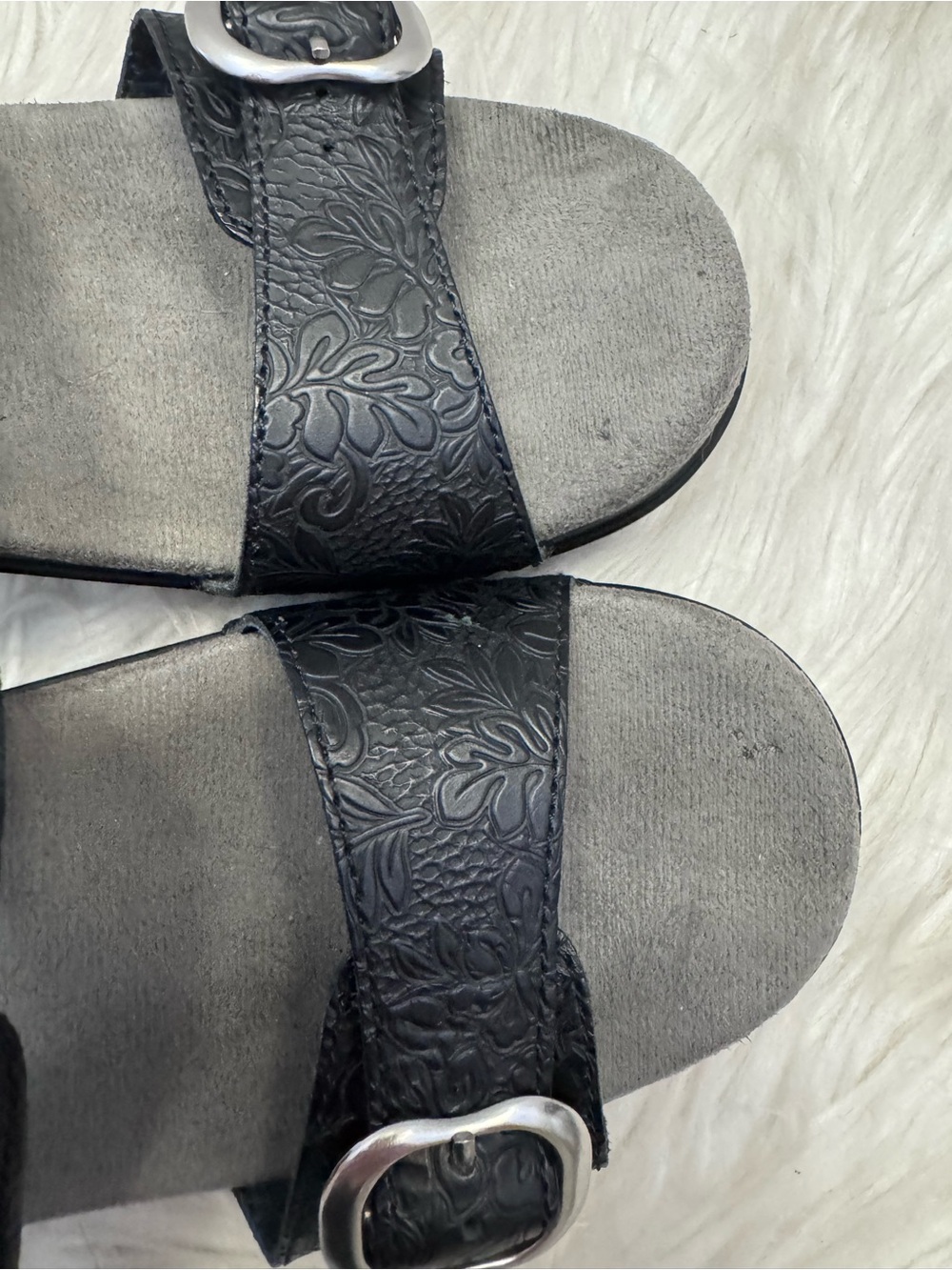 Dansko Sophie Embossed Black Learher Slide Sandals  Comfort Shoe Size 39 8.5-9 - Picture 6 of 13